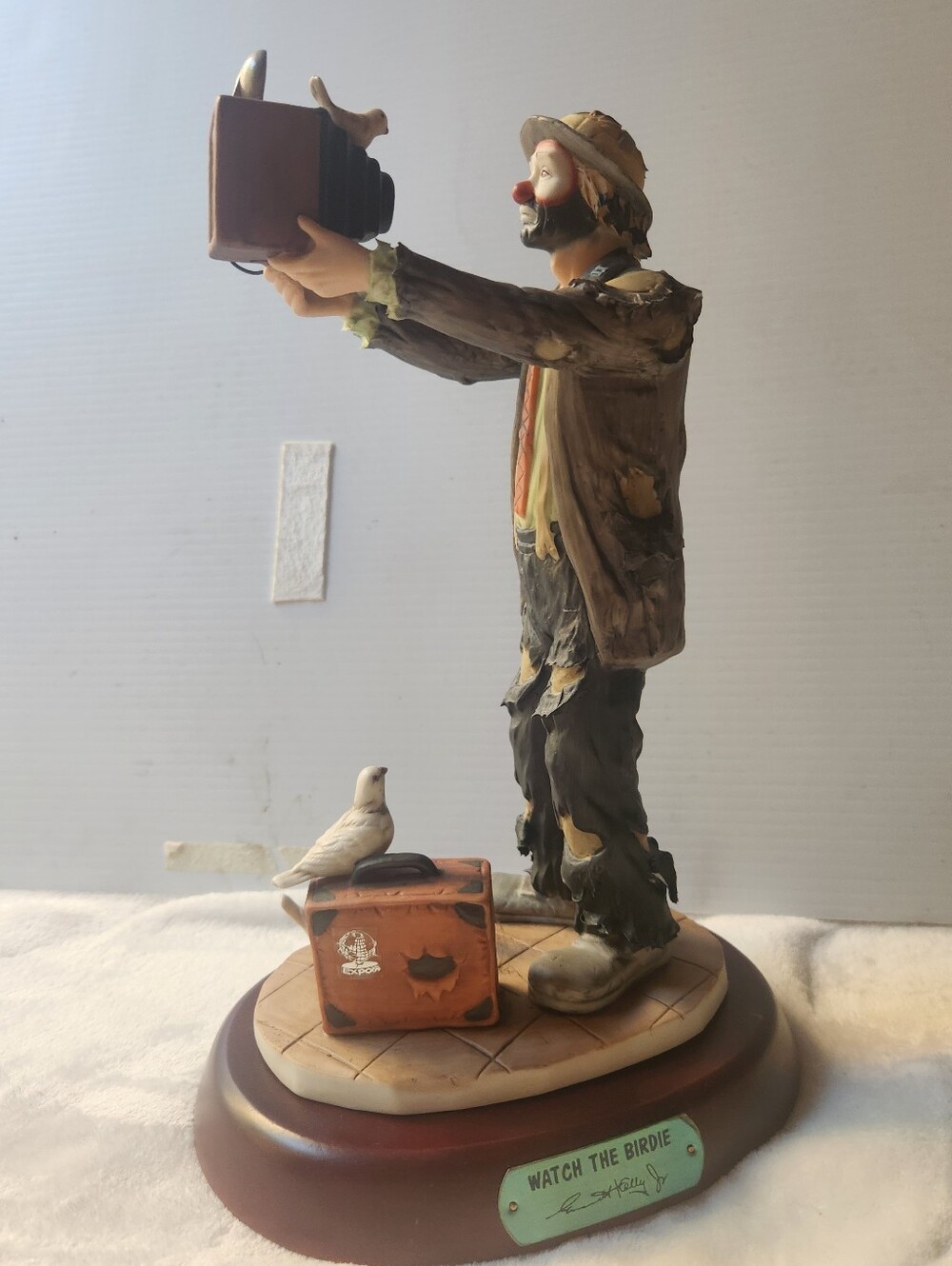 Emmett Kelly Jr, " Watch The Birdie" Rustic Brown, Photography , Clown Figurine